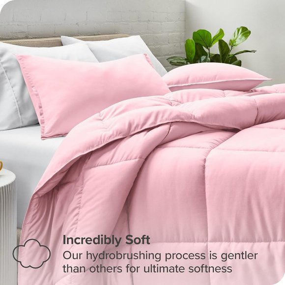 Pink Comforter, soft, warm all seasons blanket. (Double Size - Light Pink) - Picture 2 of 4